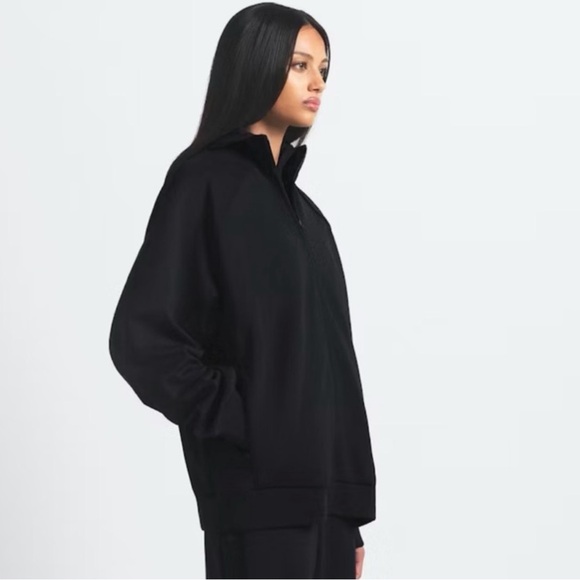 NWOT Nike SKIMS Matte Tricot Oversized Track Jacket in Obsidian Women L - Picture 2 of 4